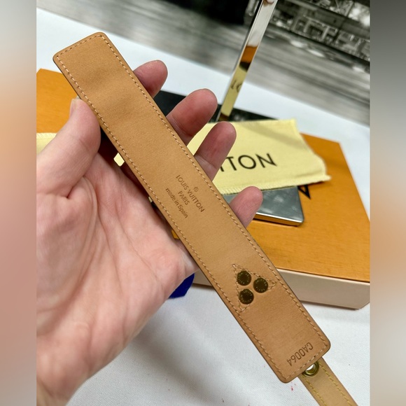 Louis Vuitton Monogram Bracelet - Picture 6 of 16